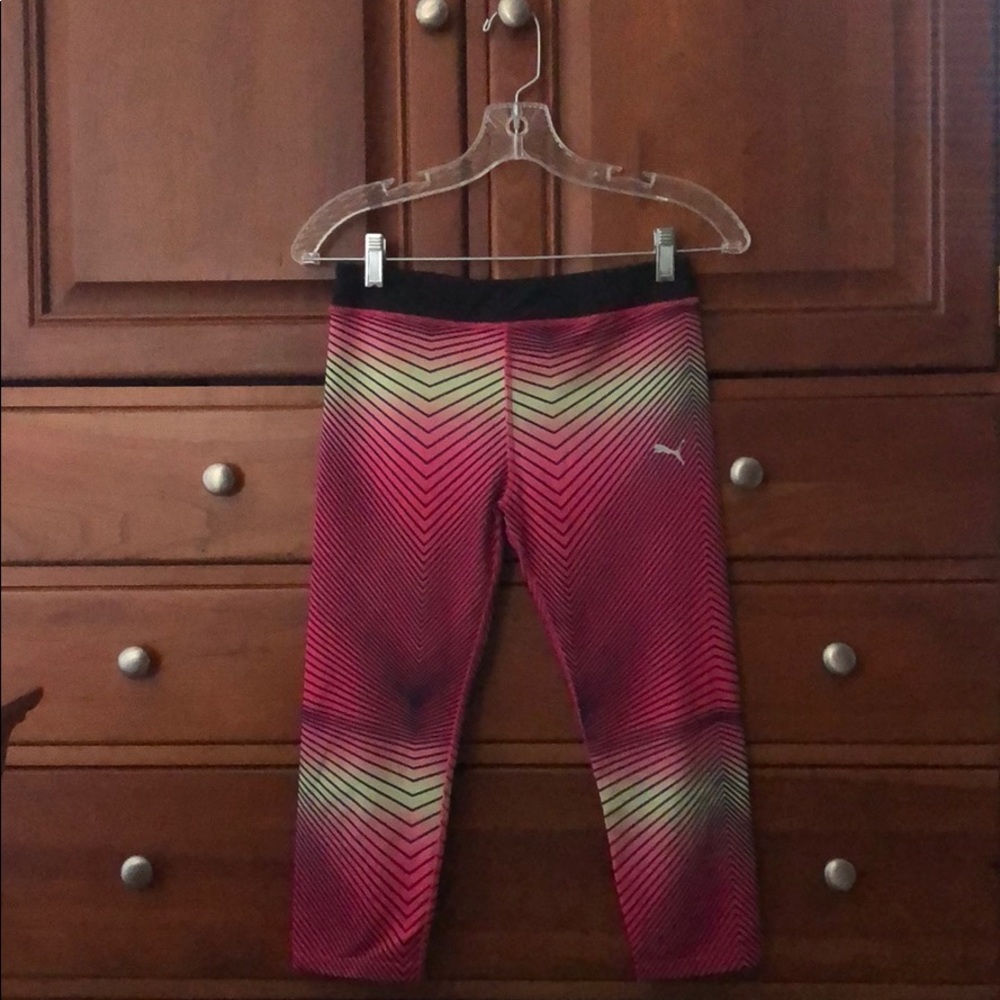 Girls Puma cropped leggings